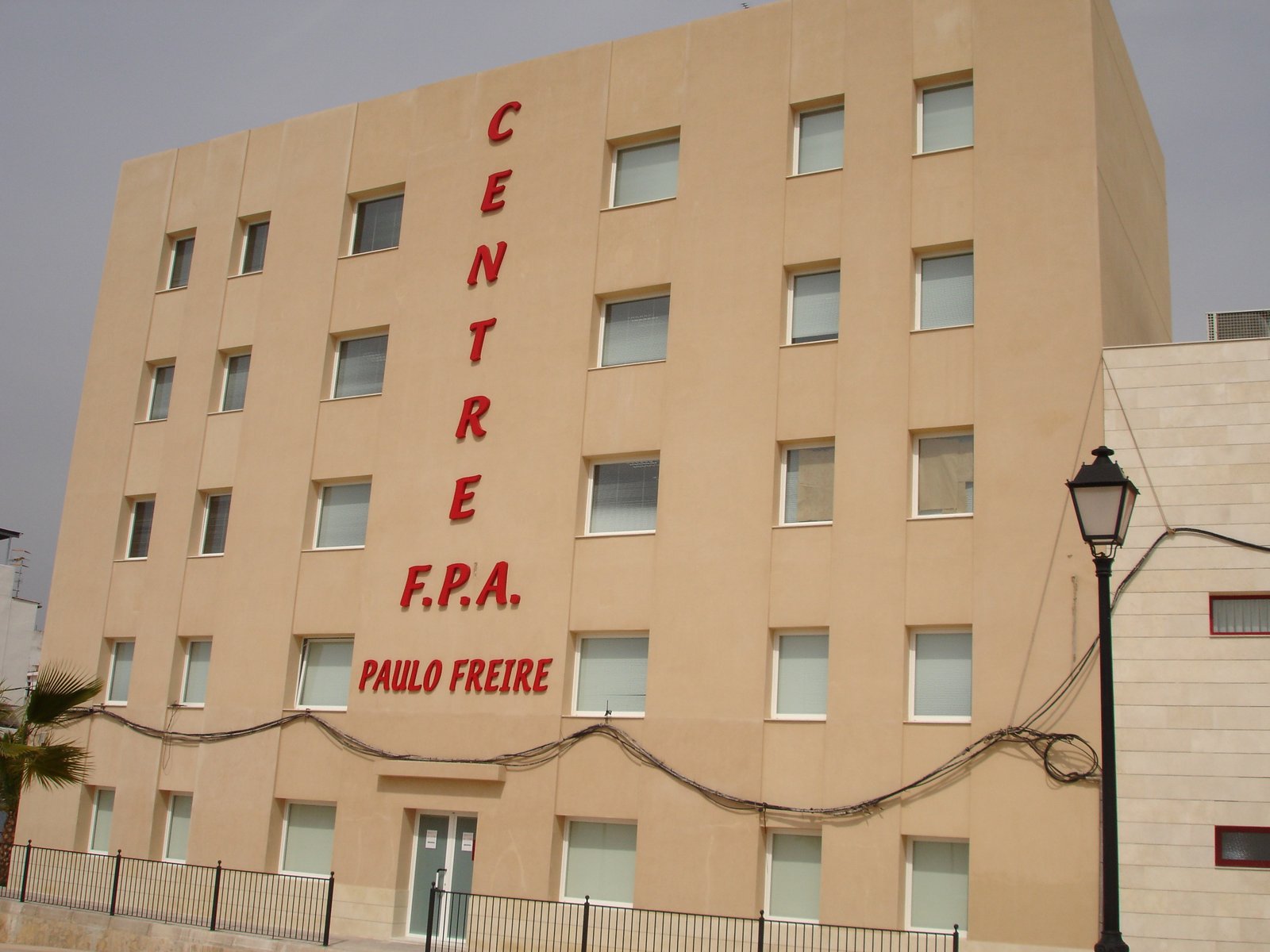 CENTRE EPA POBLE 2