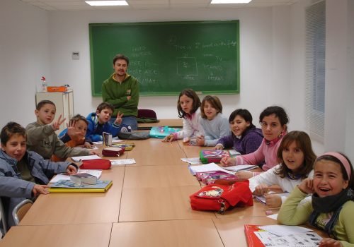 Cursos per xiquets-tes Almenara – ANGLÉS Cursos per xiquets-tes Almenara - ANGLÉS